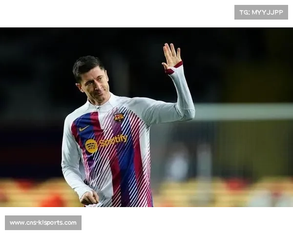 巴萨斥资3000万欧力争引进21岁天才 球迷热议能否接班莱万